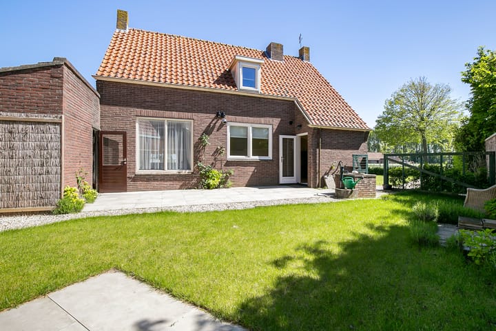 Foto 2 van Dorpsstraat 32