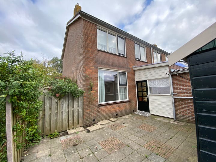 Foto 13 van Julianalaan 15