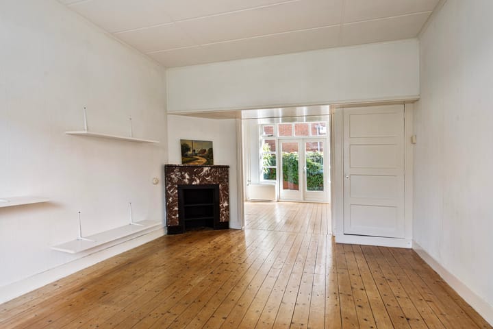 Foto 15 van Leeuwerikstraat 151