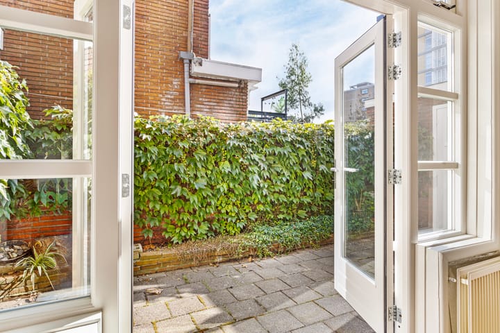 Foto 18 van Leeuwerikstraat 151