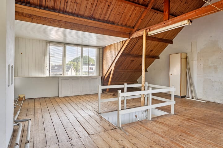 Foto 32 van Leeuwerikstraat 151