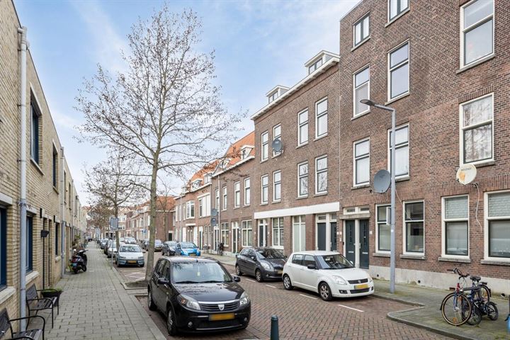 Bekijk foto 2 van Friesestraat 7