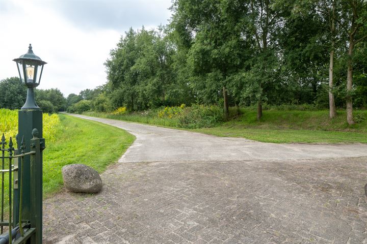 Bekijk foto 51 van Rougoorweg 73