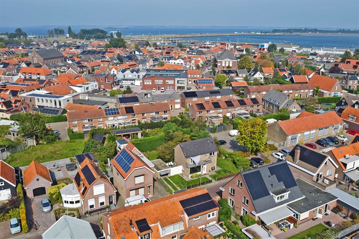 Bekijk foto 49 van Burgemeester Hagelaan 14