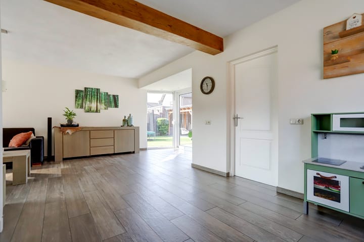 Photo 6 of Bosstraat 10