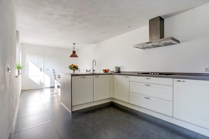 Photo 23 of Bosstraat 10