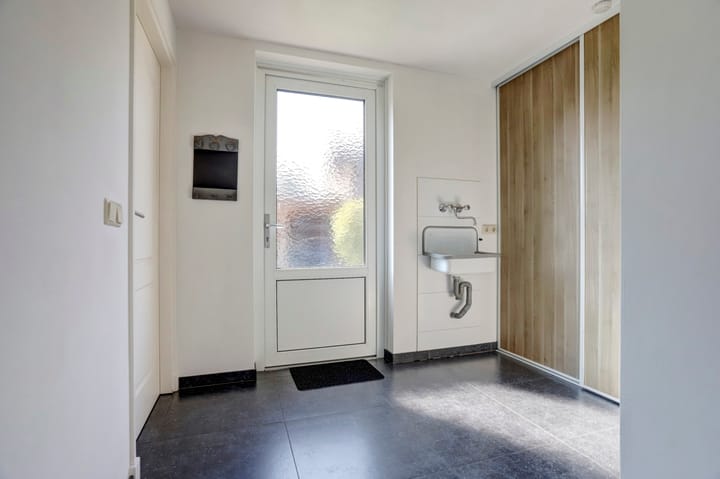 Photo 28 of Bosstraat 10