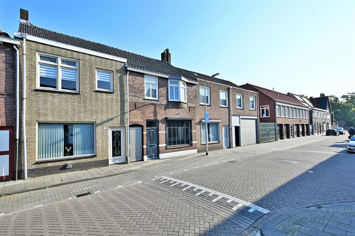 View photo 2 of Nieuwstraat 39