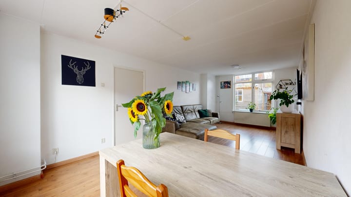 Photo 8 of Pinksterbloemstraat 16