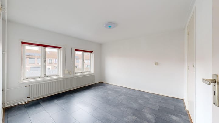 Photo 13 of Pinksterbloemstraat 16