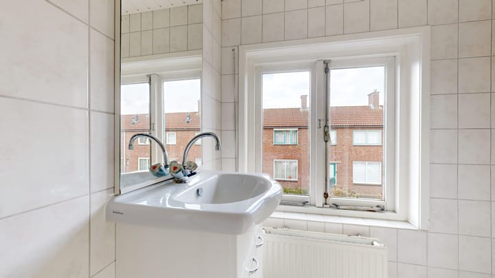 Photo 24 of Pinksterbloemstraat 16