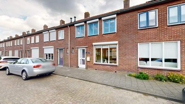 Photo 33 of Pinksterbloemstraat 16