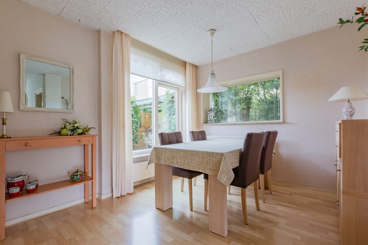 Foto 10 van Kerkeweilaan 1