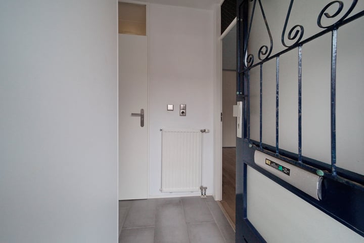 Bekijk foto 4 van Zuiddijk 6
