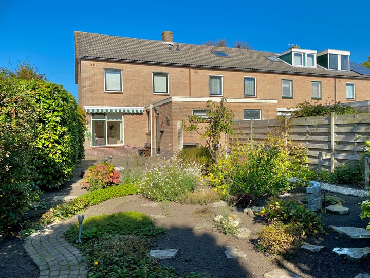 Foto 1 van Kerkeweilaan 1