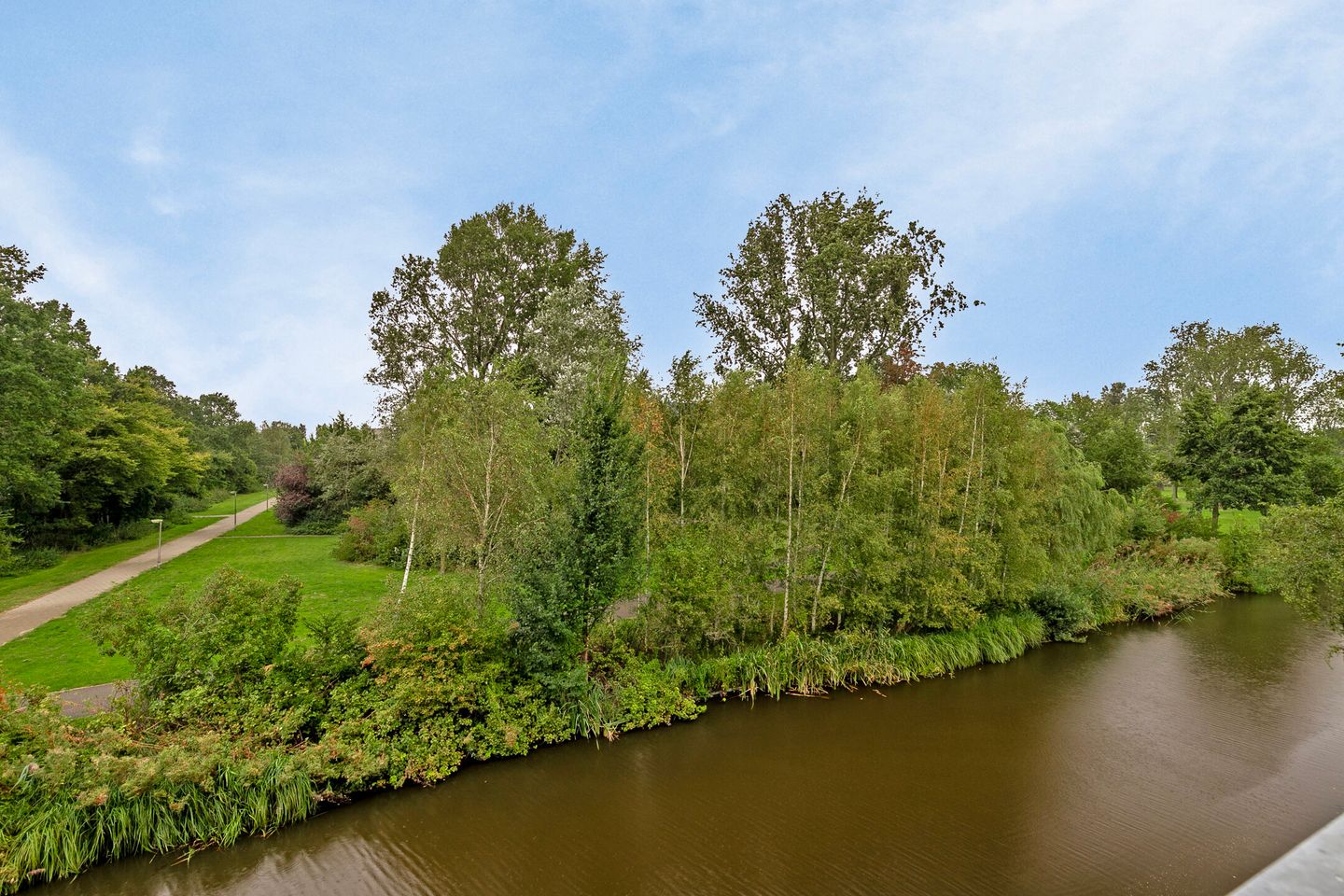 Foto 25 van Rivierenlaan 195