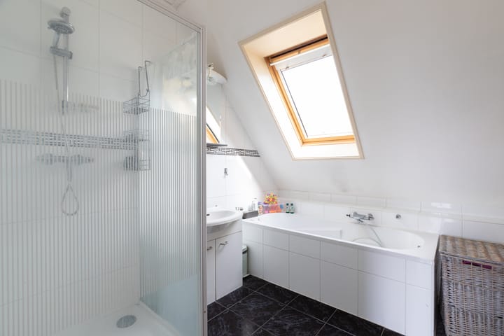 Photo 3 of Oosterstraat 2