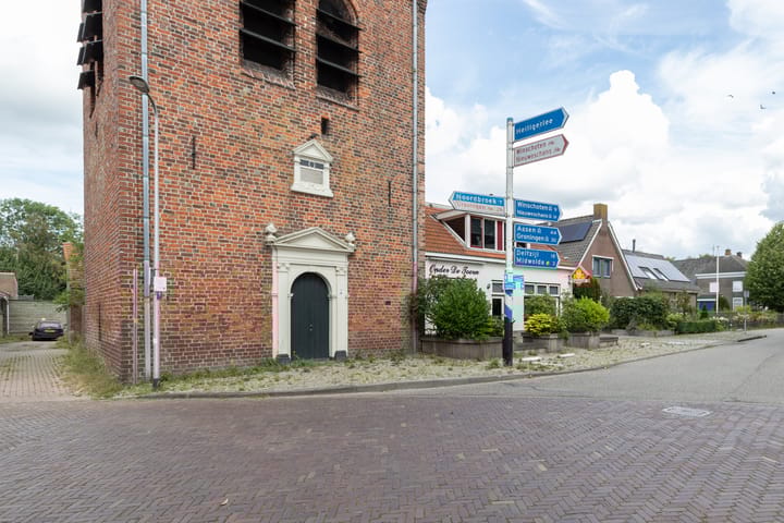 Foto 10 van Oosterstraat 2