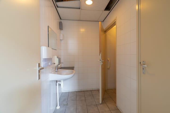 Foto 25 van Oosterstraat 2