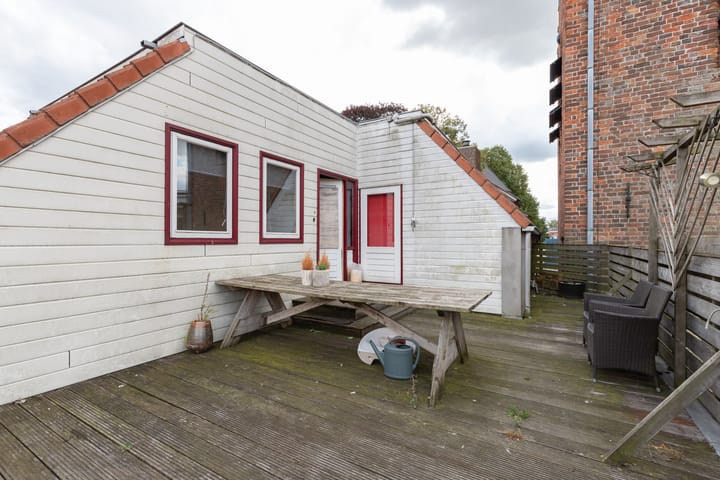 Foto 27 van Oosterstraat 2