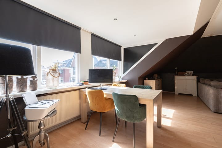 Foto 44 van Oosterstraat 2