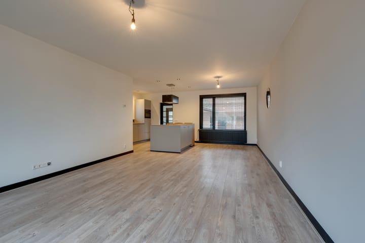 Foto 10 van Julianaweg 14