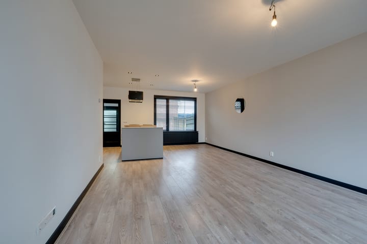 Foto 11 van Julianaweg 14