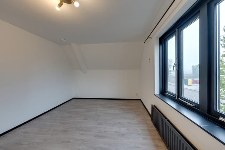 Foto 36 van Julianaweg 14