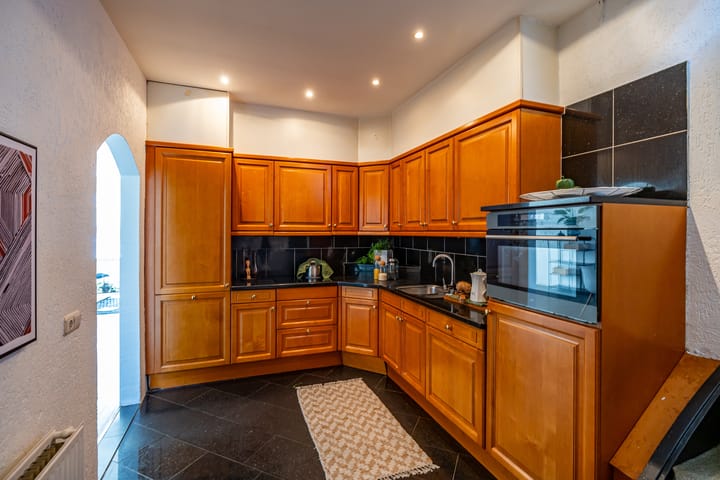 Foto 14 van Helper Weststraat 52