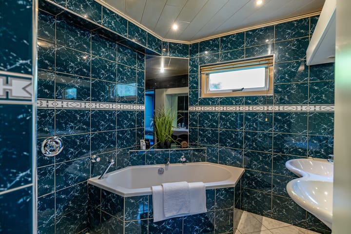 Foto 18 van Helper Weststraat 52