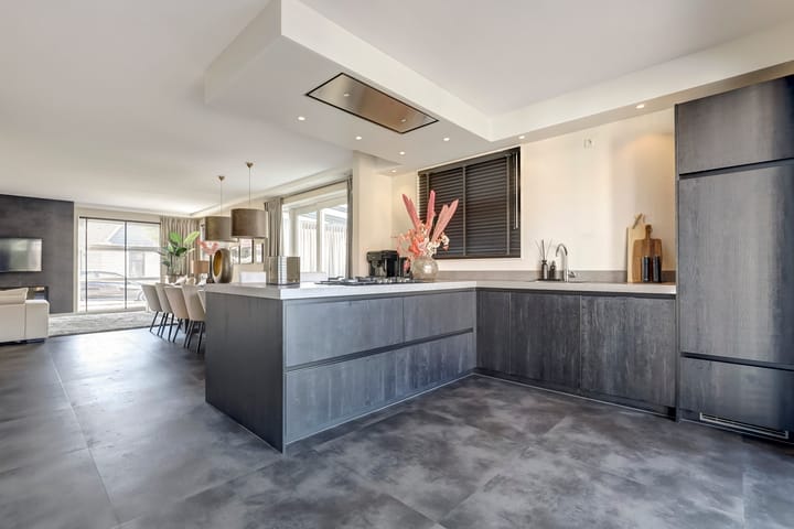 Foto 19 van Minoes 6