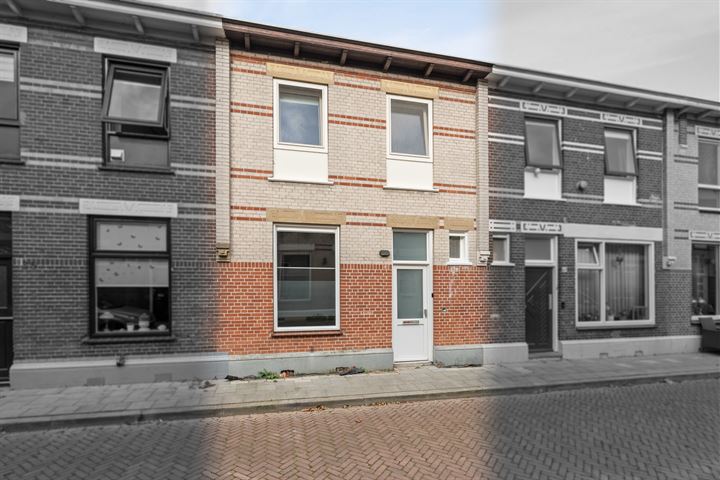 Bekijk foto 2 van Eenvoudstraat 38