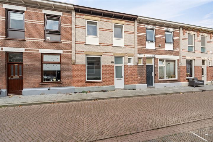 Bekijk foto 1 van Eenvoudstraat 38