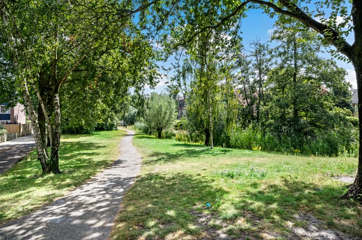 Foto 37 van Jules Massenetstraat 72