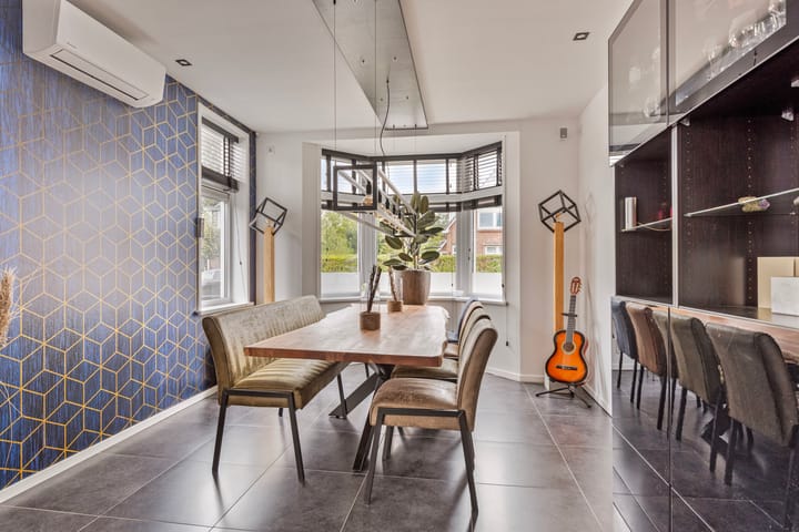 Photo 8 of Burg v Roijenstr Oost 111