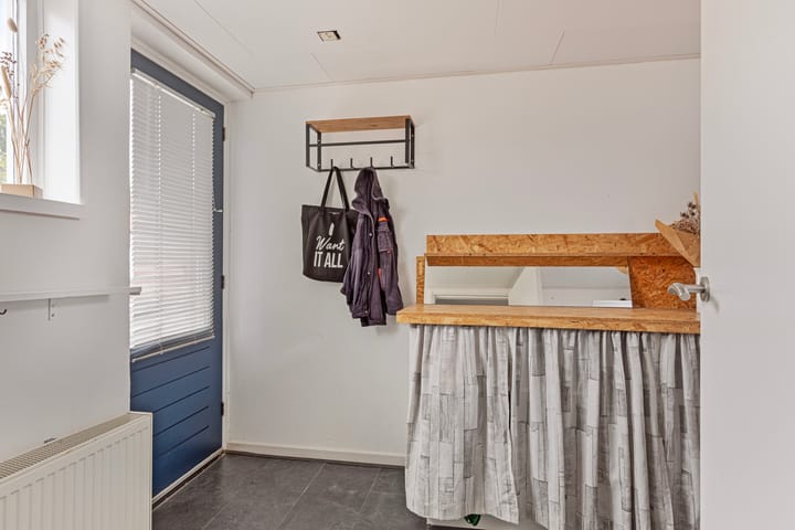 Photo 13 of Burg v Roijenstr Oost 111