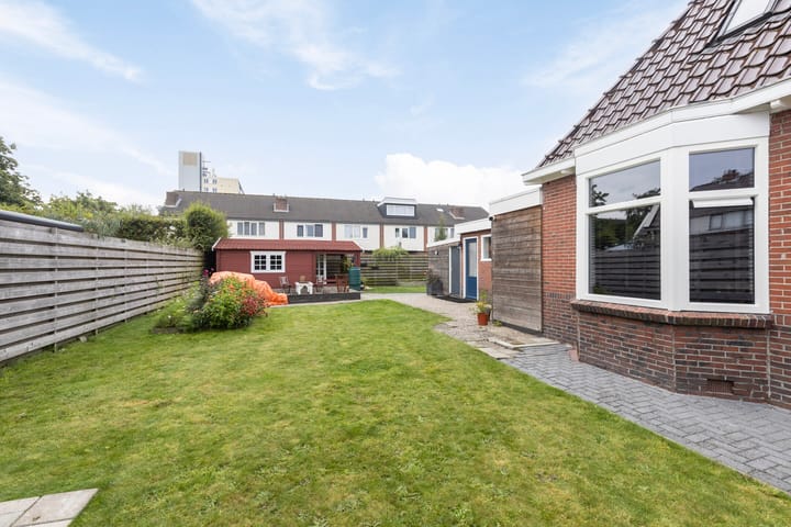 Photo 27 of Burg v Roijenstr Oost 111