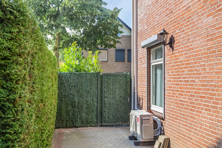 Bekijk foto 42 van Blauwe Hof 6114