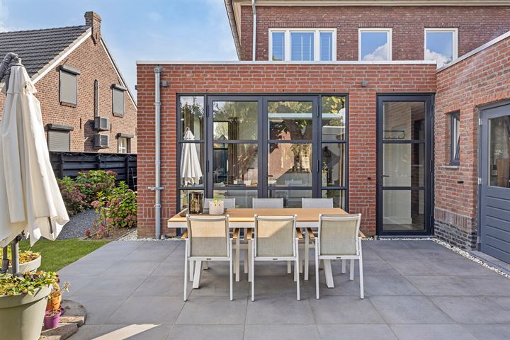 Bekijk foto 39 van Bosstraat 21