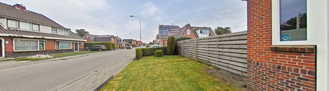 Bekijk 360° foto van Voortuin van Burg v Roijenstr Oost 111