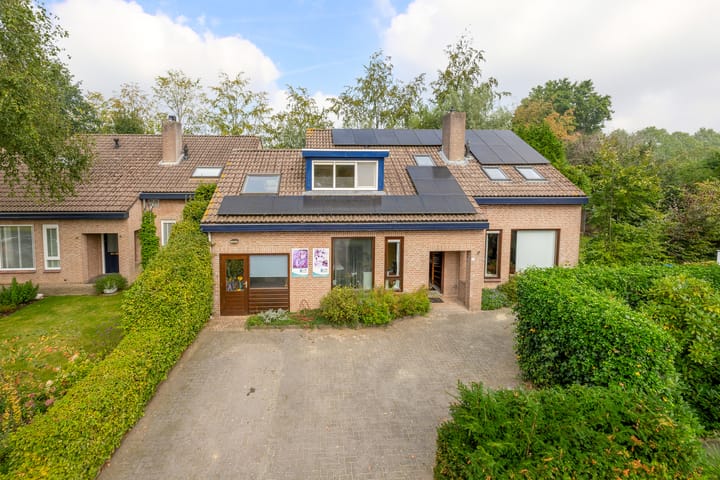 Foto 2 van Van Beverwijkstraat 34