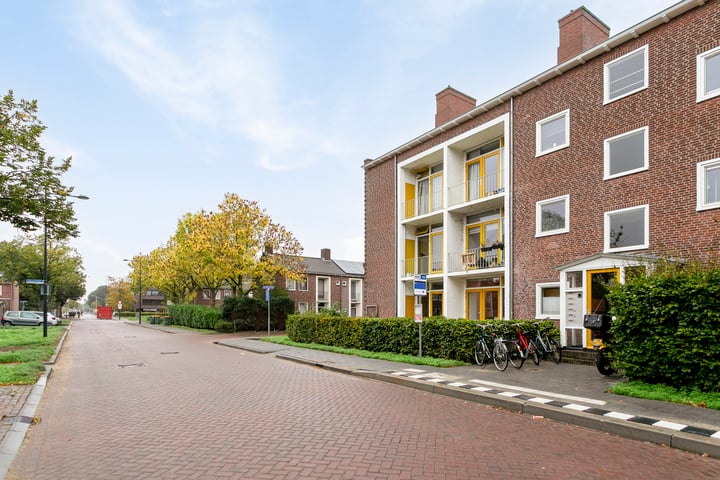 Bekijk foto 30 van Edisonstraat 40