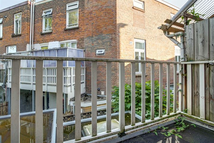 Bekijk foto 16 van Johannes Camphuysstraat 42