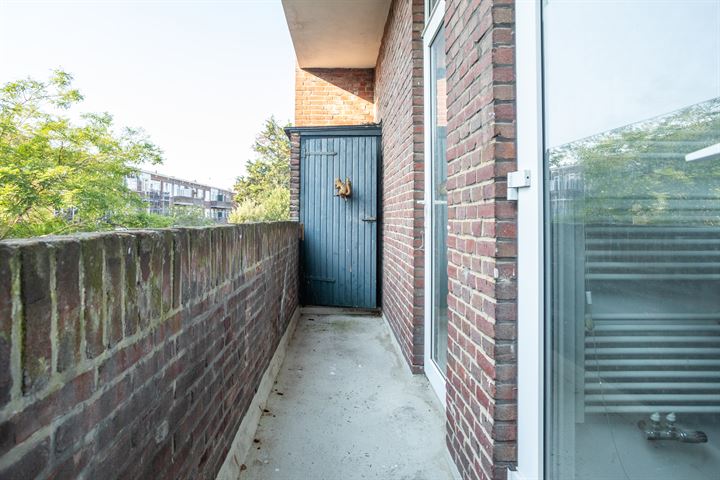 Bekijk foto 19 van Perenstraat 9