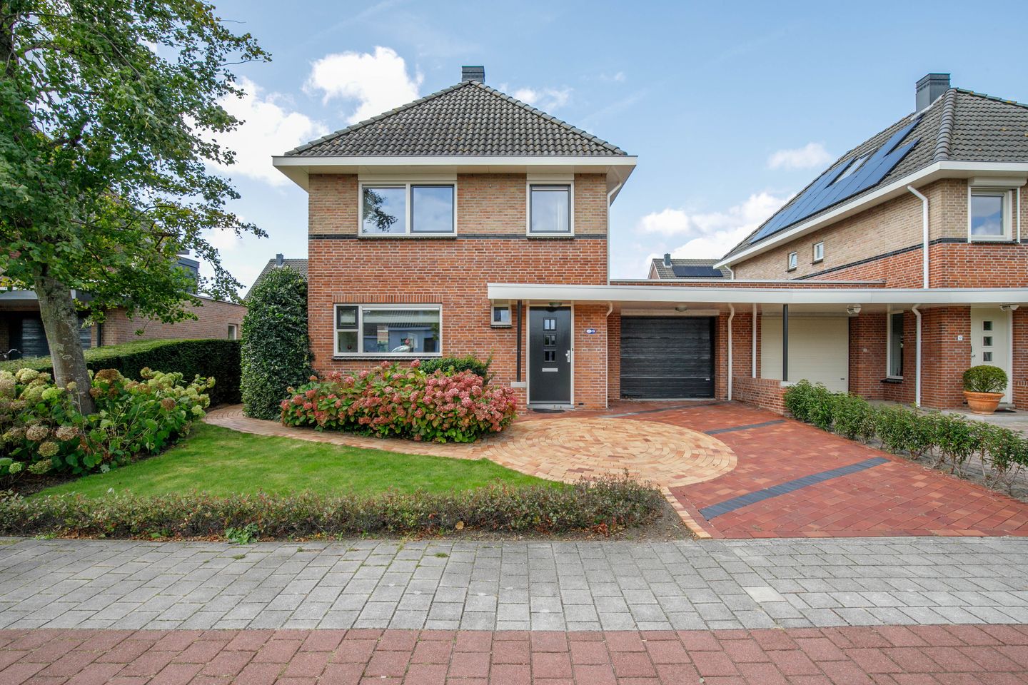 Foto 5 van Dijklaan 19