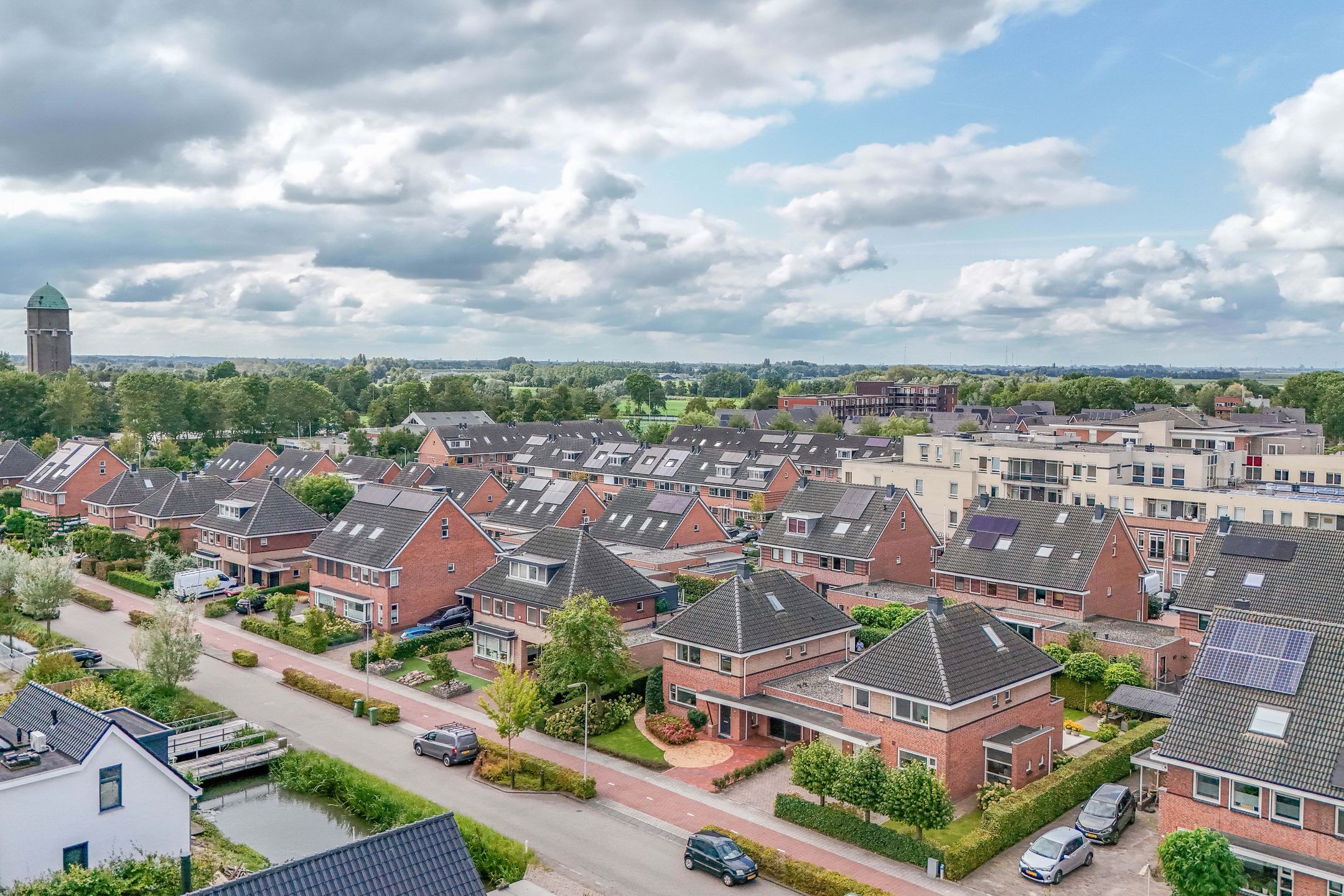 Foto 42 van Dijklaan 19