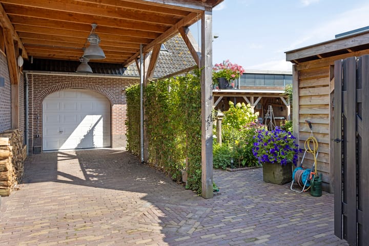 Foto 2 van Burgemeester Posweg 33