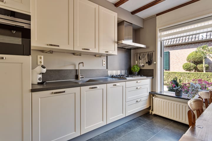 Foto 17 van Burgemeester Posweg 33