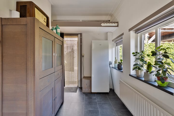 Foto 25 van Burgemeester Posweg 33