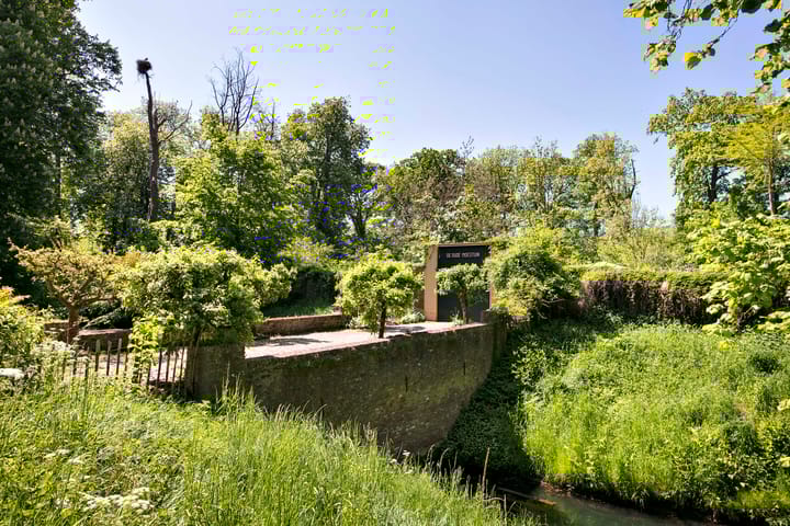 Foto 50 van Burgemeester Posweg 33